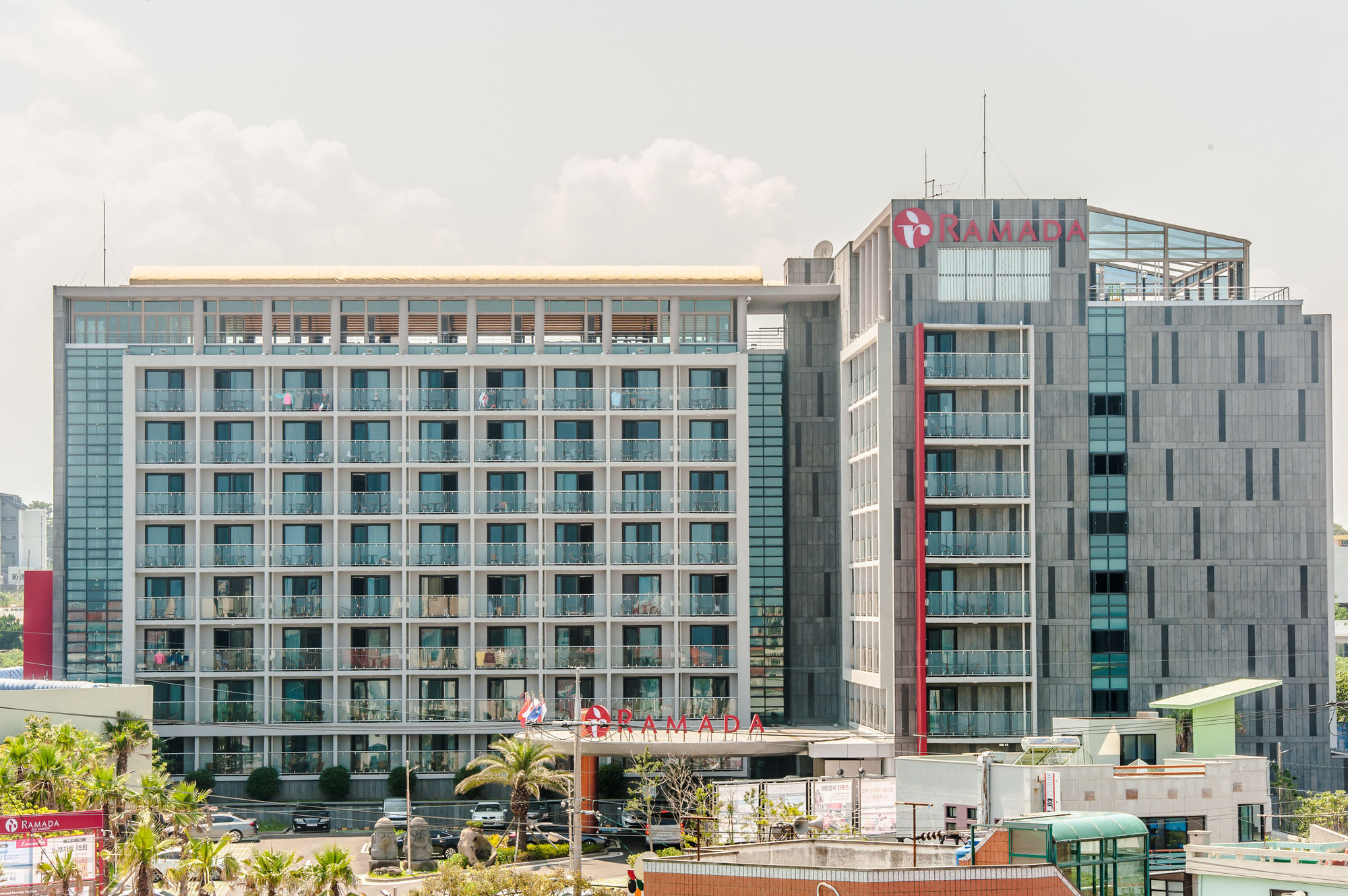 Ramada By Wyndham Jeju Hamdeok Hotel Exterior foto